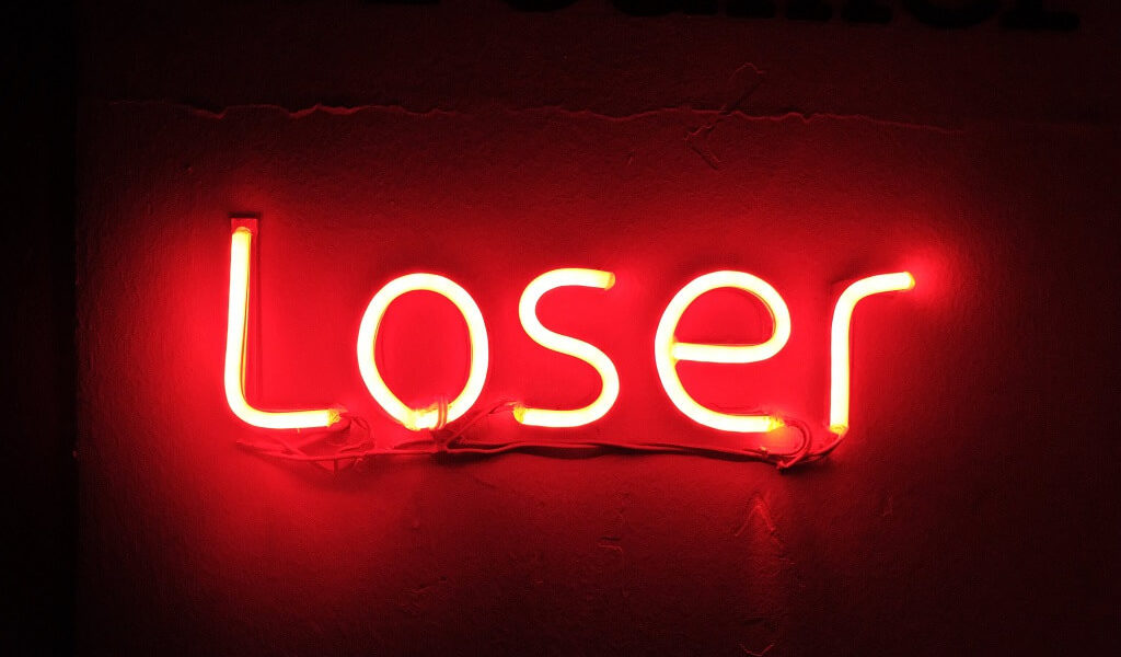 Leuchtschrift "Loser"